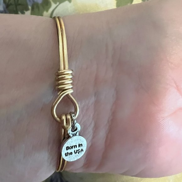 Luca and Danni - Snowflake Bangle Bracelet w/Crystal - Regular Size - Brass Tone - Picture 3 of 5